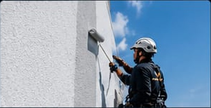 Pintura exterior de una fachada